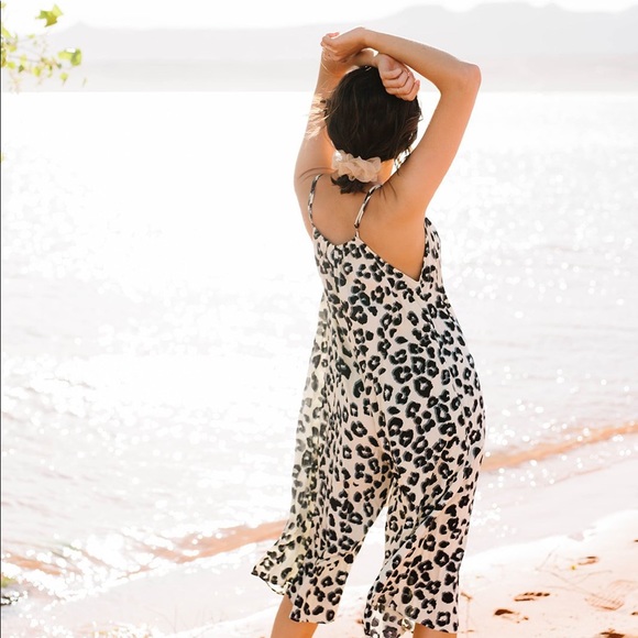 Leopard Jumpsuit - Picture 5 of 6